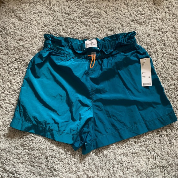 Urban Outfitters Pants - Urban Outfitters Metallic Paperbag Shorts 💠